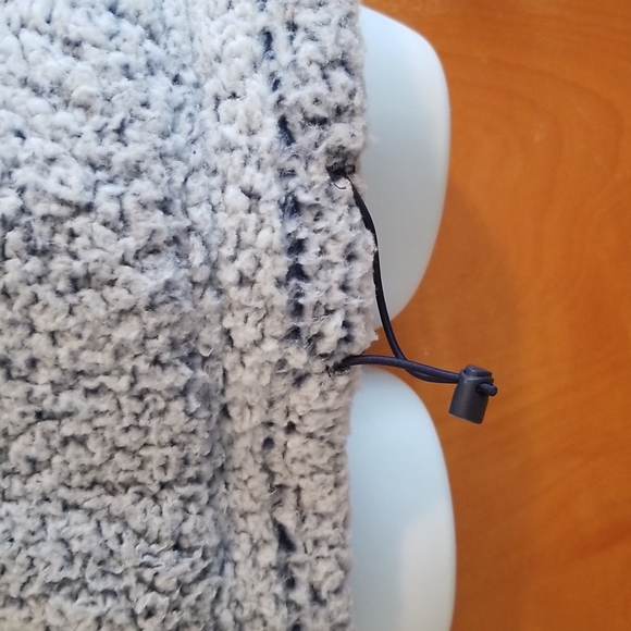 NEW Serra Ladies Quarter Zip Sherpa Pullover Pouch Pocket Size Small - Picture 5 of 10